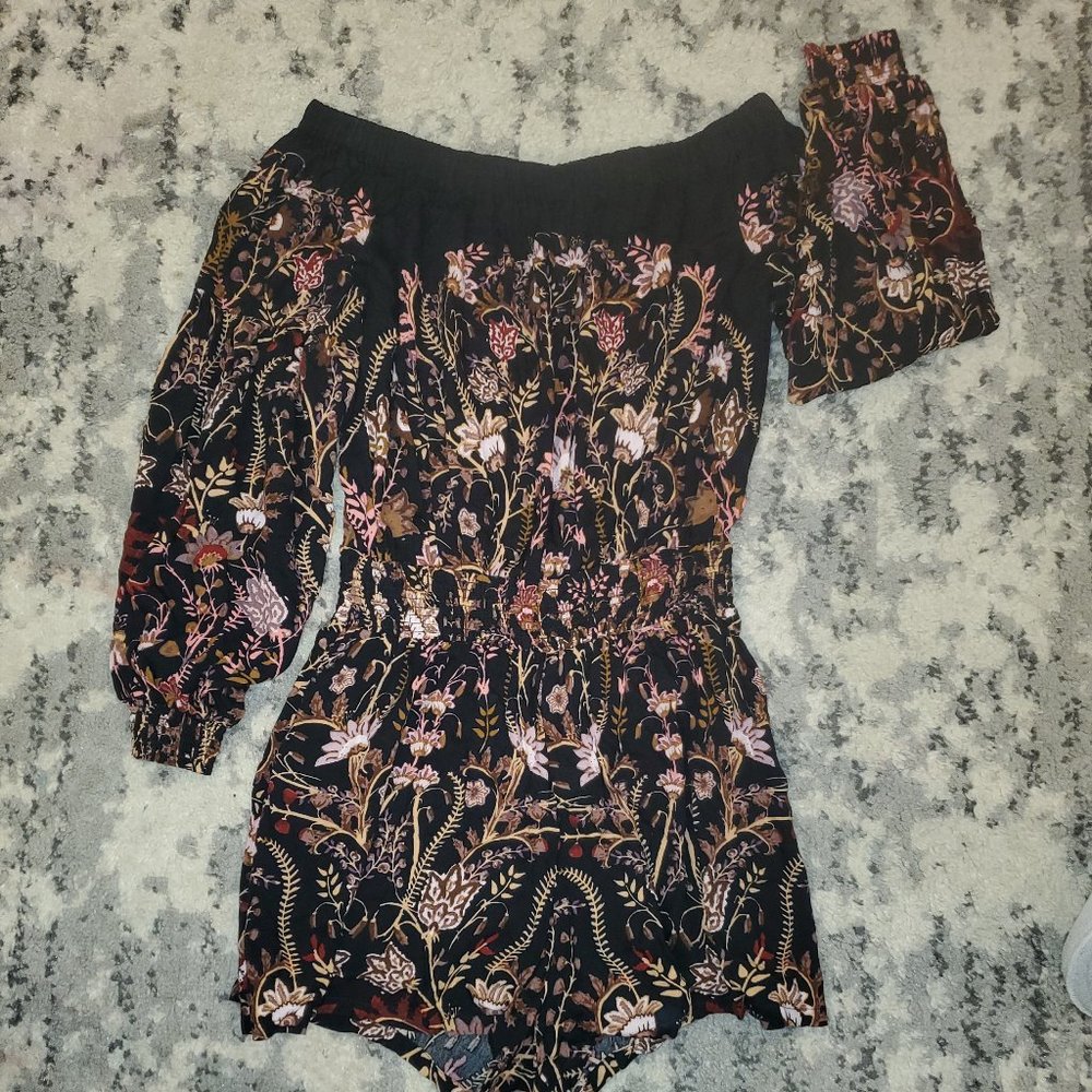 Free People Black Floral Print Romper || S || EUC